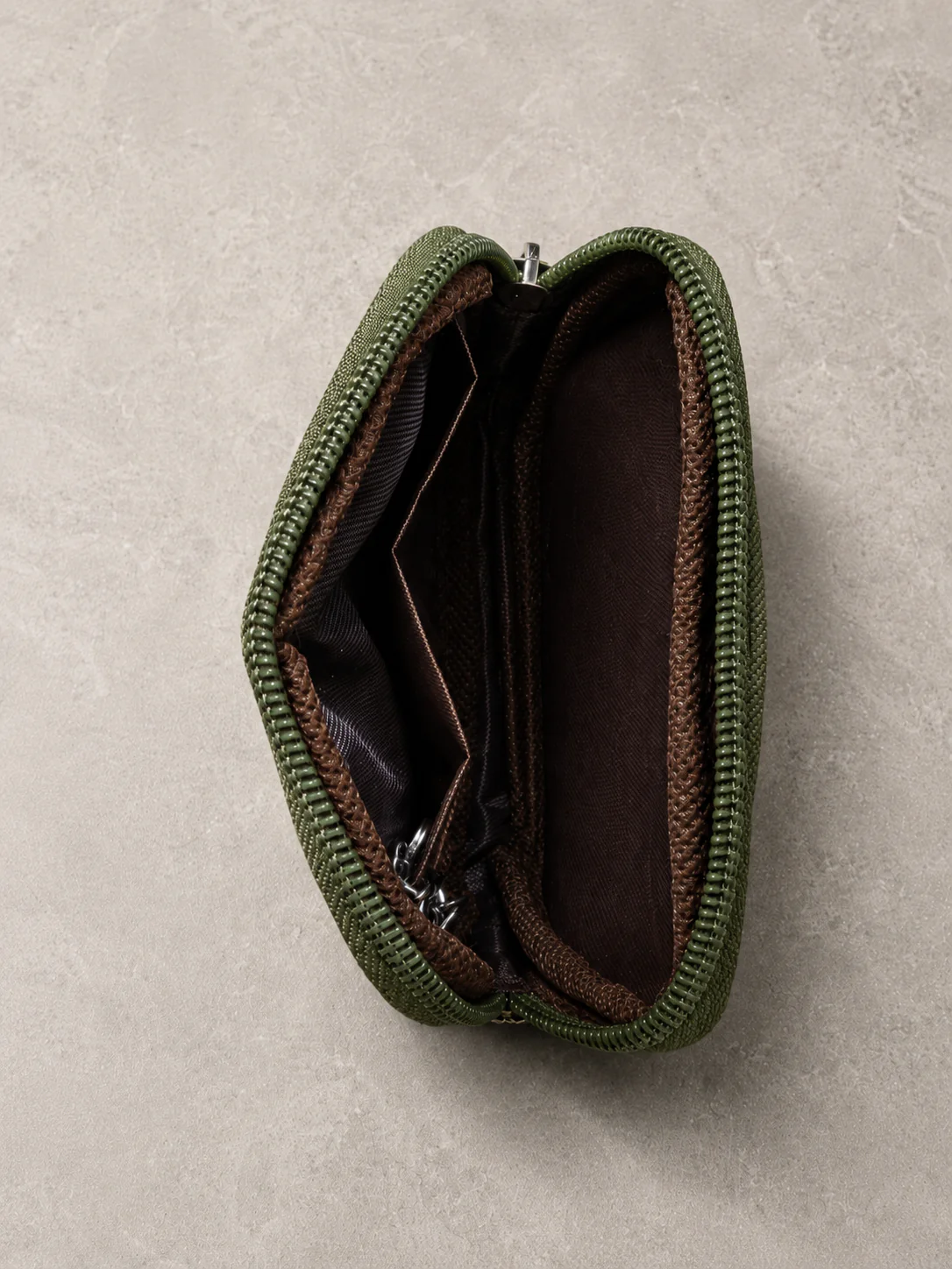 Robuste Rosenkranztasche Olivgrün - Image 7
