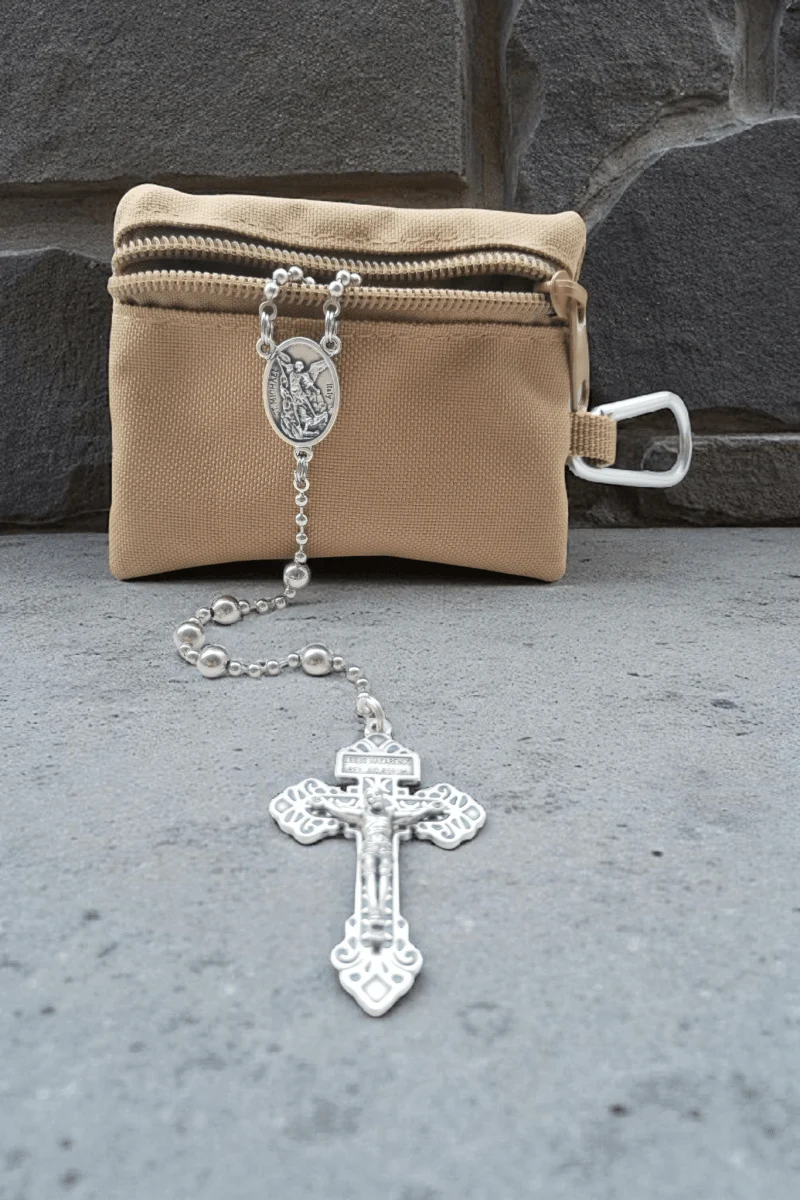 Robuste Rosenkranz Tasche Sand – Nylon & Karabiner - Image 3