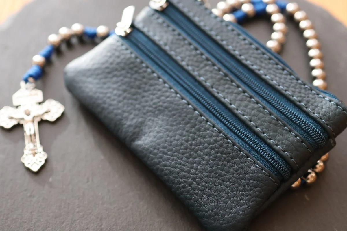 Rosenkranz Tasche Leder Dunkelblau – Echtleder - Image 3