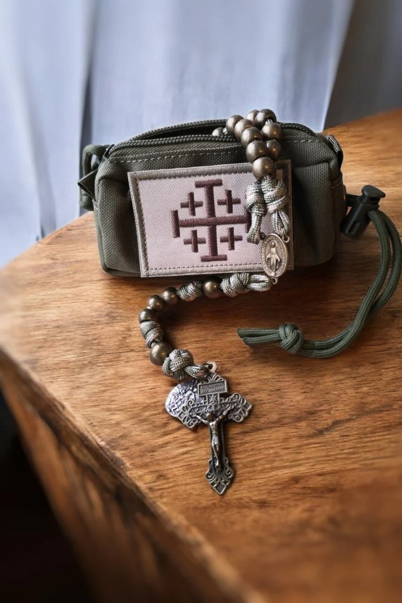 Paracord Rosenkranz Tasche Olivgrün – MOLLE & Klett - Image 3